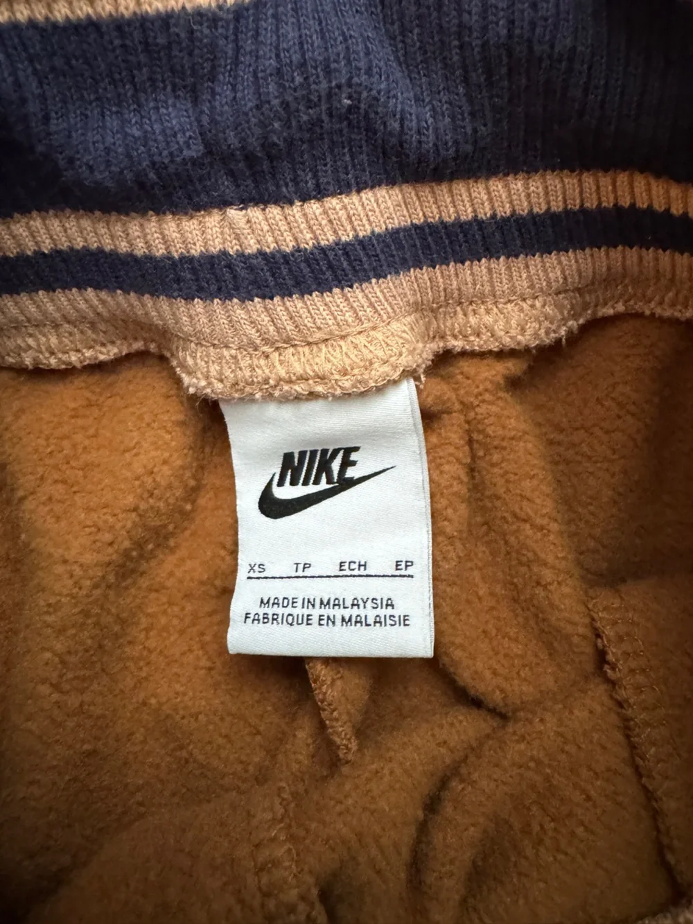 Nike NWT Phoenix HR Exeter 74 Brown Navy Pants Size XS